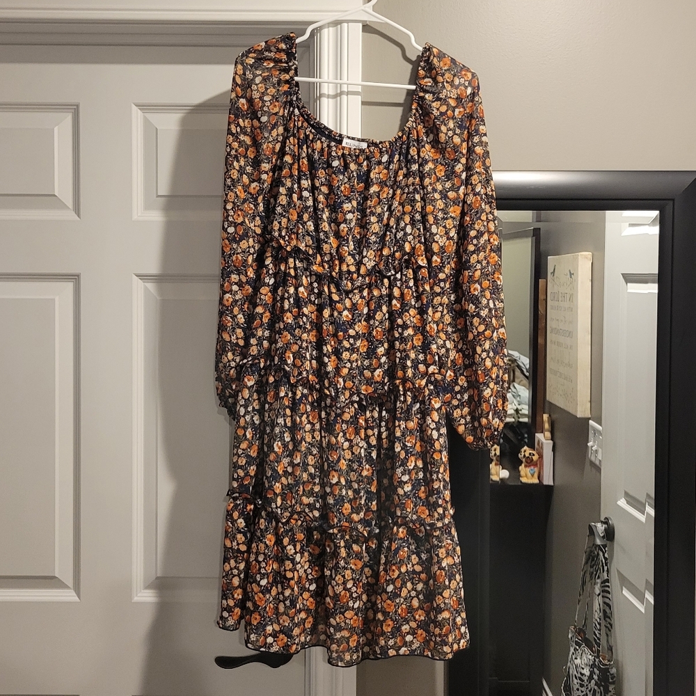 Elegant Floral Long Sleeve Dress